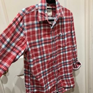 American Eagle flannel red plaid shirt. Xs